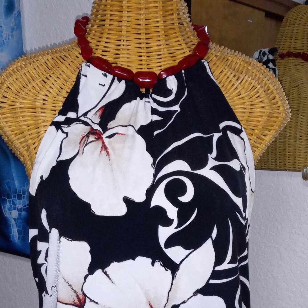 White House Black Market SIgnature Knits Womens Black and White Floral Halter